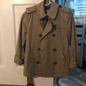 MOVING SALE Burberry short trench coat